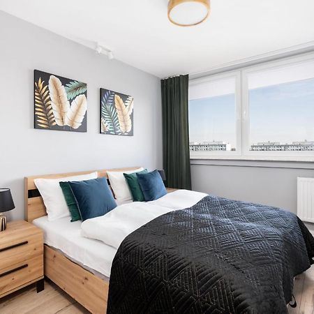 Stylish Apartment Near Wroclavia For 4 Guests By Noclegi Renters Wrocław Zewnętrze zdjęcie