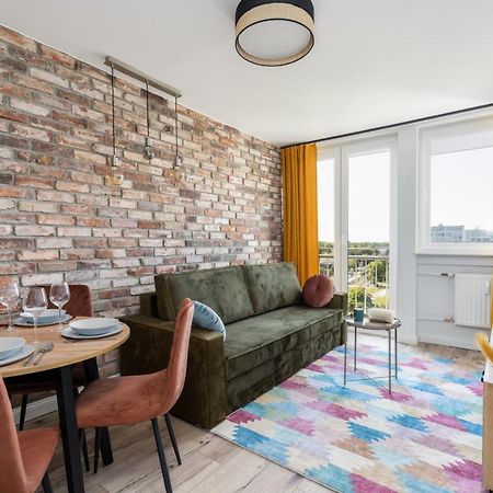 Stylish Apartment Near Wroclavia For 4 Guests By Noclegi Renters Wrocław Zewnętrze zdjęcie