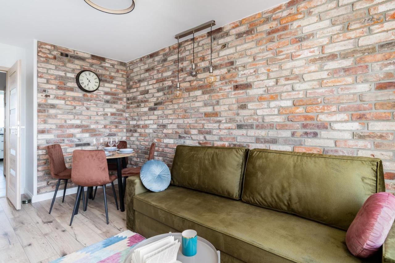 Stylish Apartment Near Wroclavia For 4 Guests By Noclegi Renters Wrocław Zewnętrze zdjęcie
